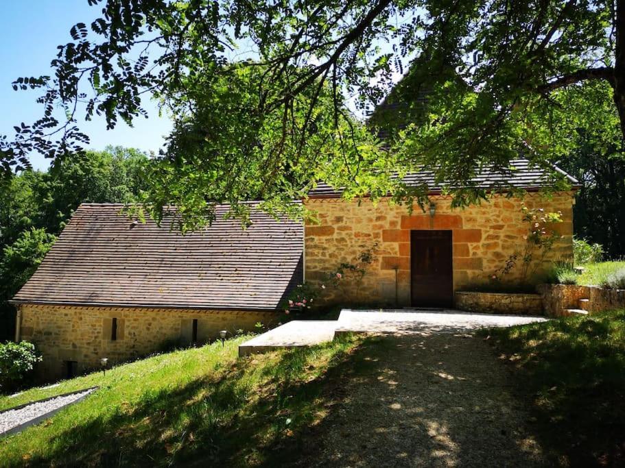Maison Climatisee Avec Jacuzzi A 10 Min De Sarlat Экстерьер фото